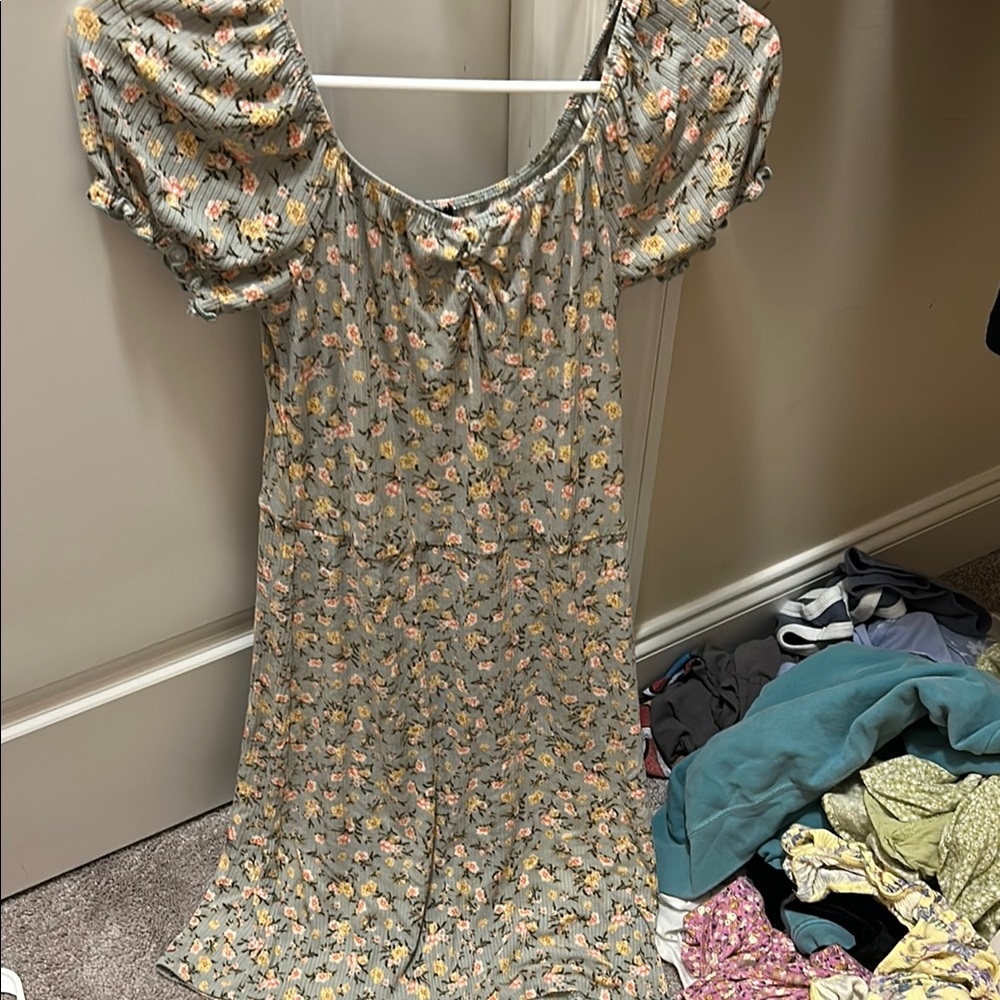 Floral Puff Sleeve Dress